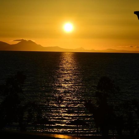 Sea View Luxury Apartment ปลาตาเรีย ภายนอก รูปภาพ